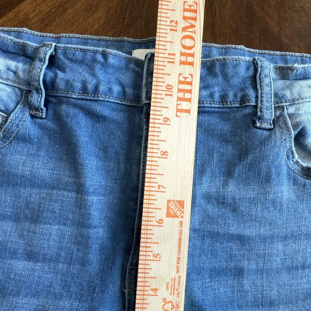 Zenana Stretch Denim Open Flare Jeans Raw Fray Hem & Waist Size 32 Bell Bottoms